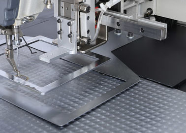 電気ミシンの付属品は針の平床式トレーラーの頭部2200rpmの速度を選抜します サプライヤー